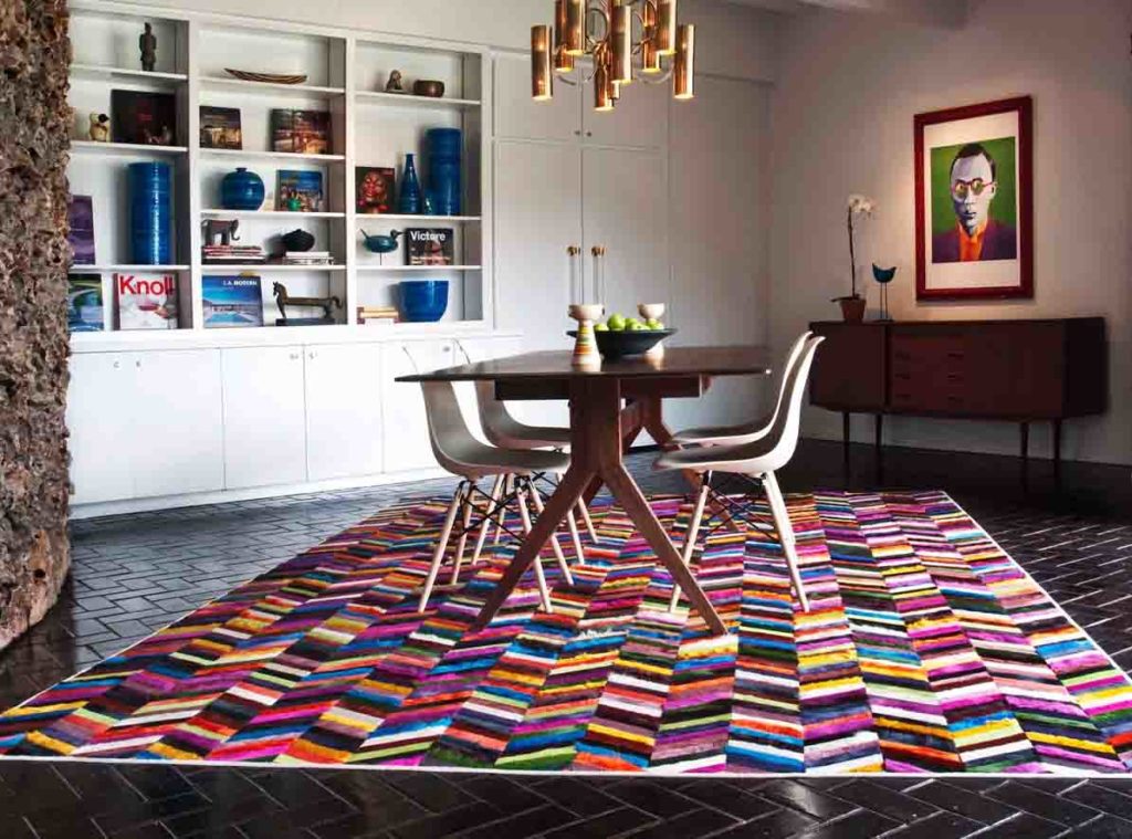 Pattern Rugs Under Dining Table